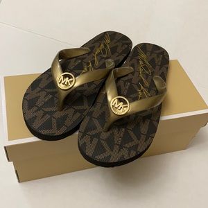 Michael Kors Jet Set Logo Gold Brown Flip Flops